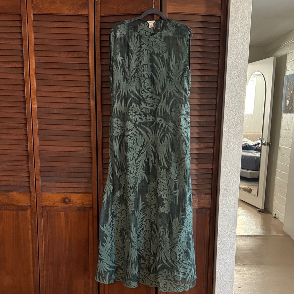 Sundance Cypress Legends 100% Silk Green Maxi
